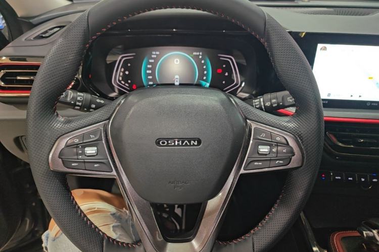 Used CHANGAN OSHAN X5 2021 1.5T DCT Flagship Edition Steering Wheel