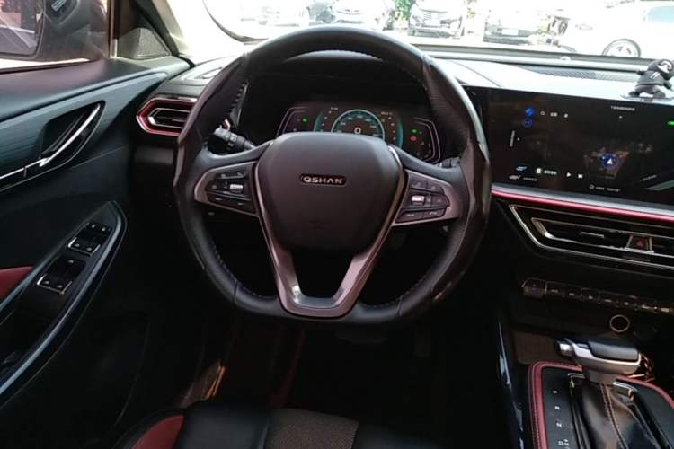 Used CHANGAN OSHAN X5 2021 1.5T DCT Flagship Edition Steering Wheel