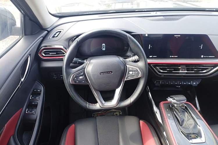 Used CHANGAN OSHAN X5 2021 1.5T DCT Prestige Edition Steering Wheel