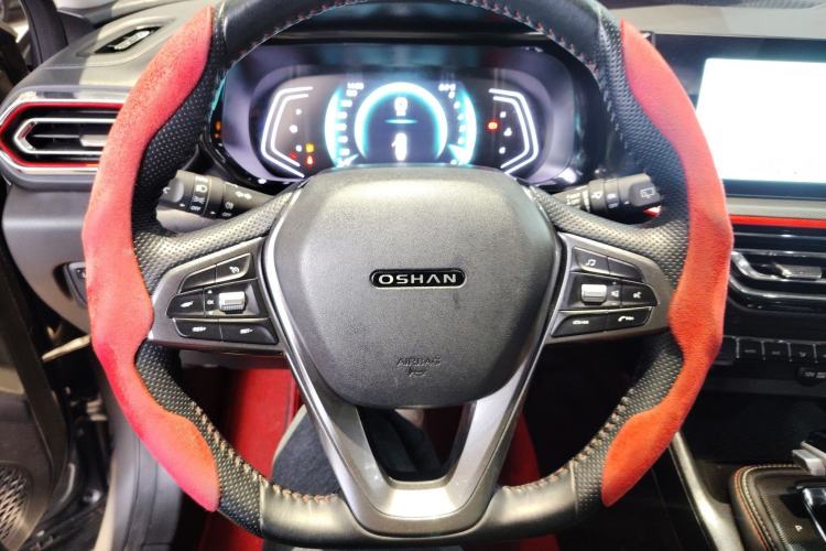 Used CHANGAN OSHAN X5 2021 1.5T DCT Prestige Edition Steering Wheel