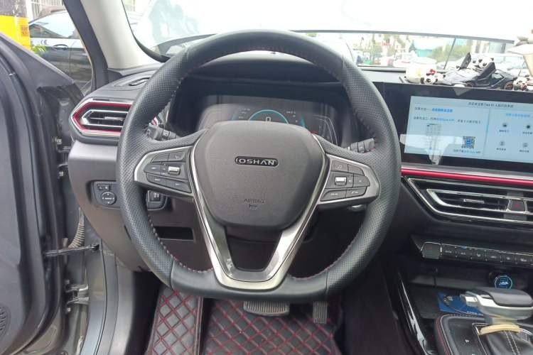 Used CHANGAN OSHAN X5 2021 1.6L CVT Luxury Model Steering Wheel