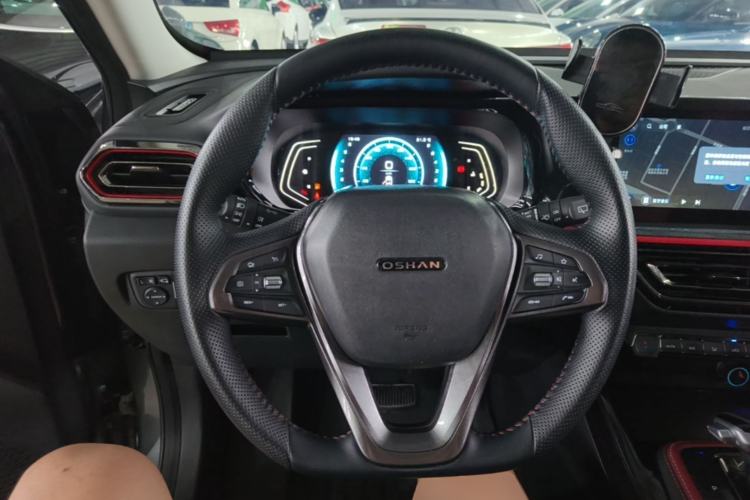 Used CHANGAN OSHAN X5 2021 1.5T DCT Flagship Edition Steering Wheel