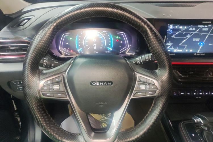 Used CHANGAN OSHAN X5 2021 1.5T DCT Flagship Edition Steering Wheel