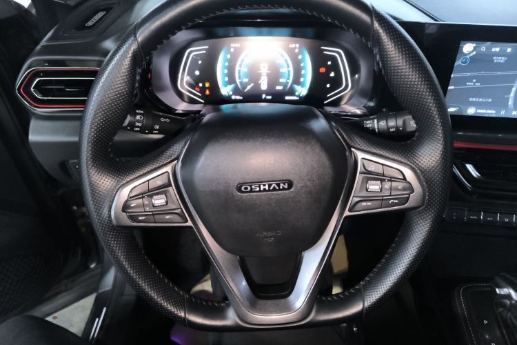 Used CHANGAN OSHAN X5 2021 1.5T DCT Prestige Edition Steering Wheel