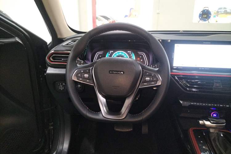 Used CHANGAN OSHAN X5 2021 1.5T DCT Flagship Edition Steering Wheel