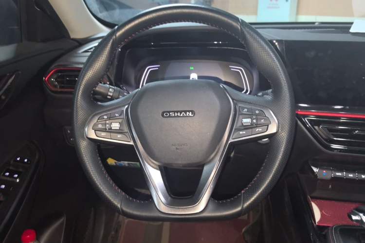 Used CHANGAN OSHAN X5 2021 1.5T DCT Flagship Edition Steering Wheel