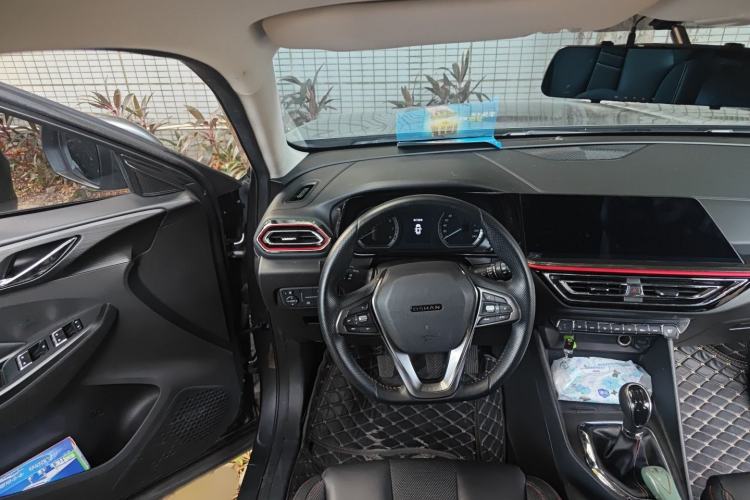 Used CHANGAN OSHAN X5 2021 Revised Version 1.6L Manual Luxury Edition Steering Wheel