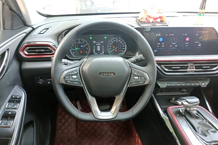 Used CHANGAN OSHAN X5 2021 Revised Version 1.5T DCT Luxury Edition Steering Wheel