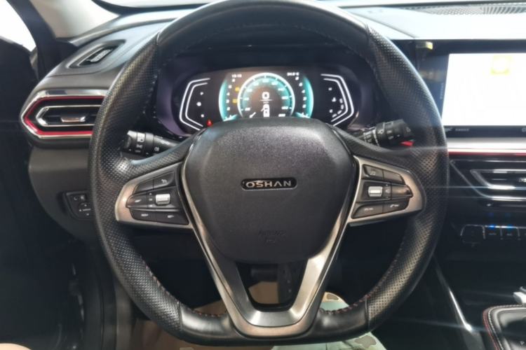 Used CHANGAN OSHAN X5 2021 1.6L CVT Luxury Model Steering Wheel