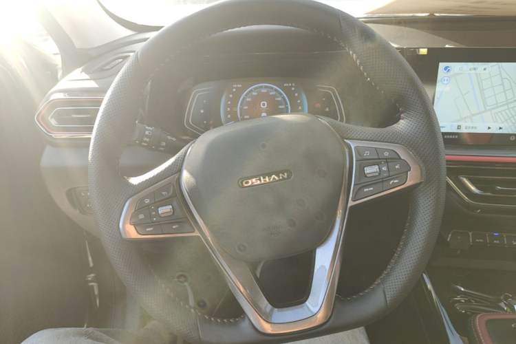 Used CHANGAN OSHAN X5 2021 1.5T DCT Flagship Edition Steering Wheel