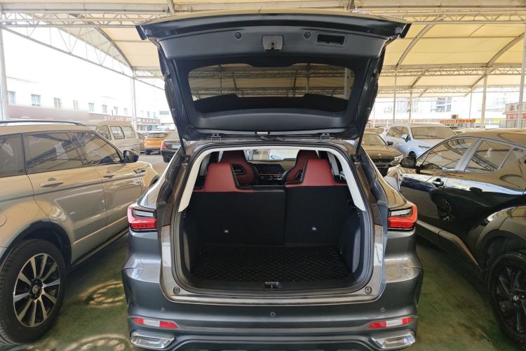Used CHANGAN OSHAN X5 2021 1.5T DCT Prestige Edition Trunk