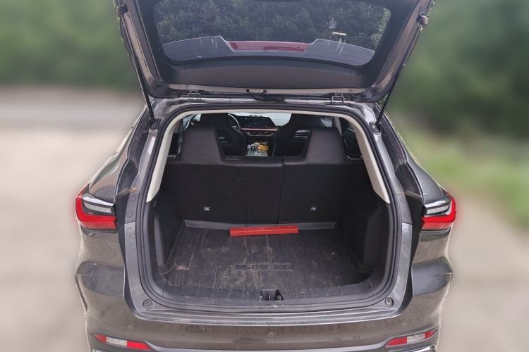 Used CHANGAN OSHAN X5 2021 1.5T DCT Flagship Edition Trunk