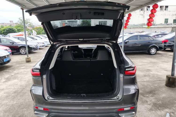 Used CHANGAN OSHAN X5 2021 1.6L CVT Youth Edition Trunk