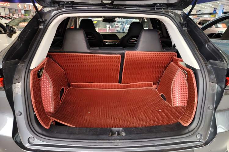Used CHANGAN OSHAN X5 2021 1.5T DCT Prestige Edition Trunk