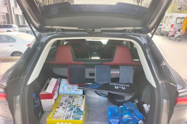 Used CHANGAN OSHAN X5 2021 1.5T DCT Prestige Edition Trunk