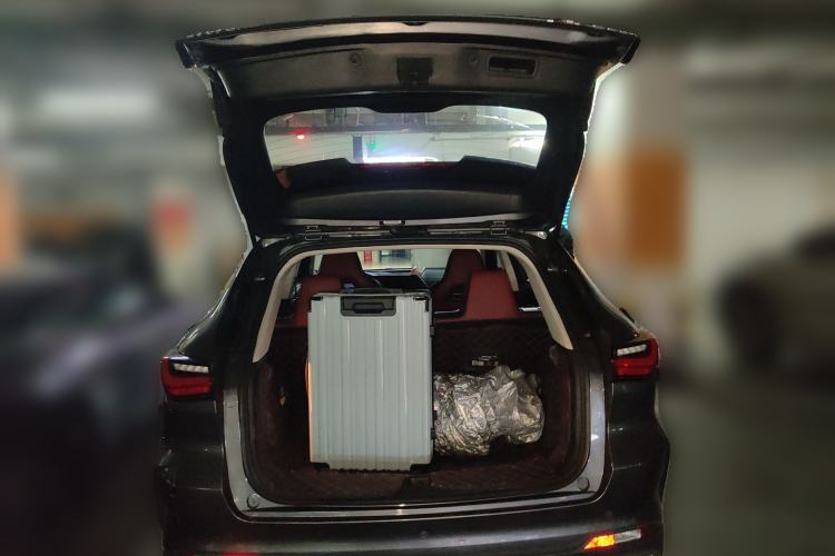 Used CHANGAN OSHAN X5 2021 1.5T DCT Prestige Edition Trunk