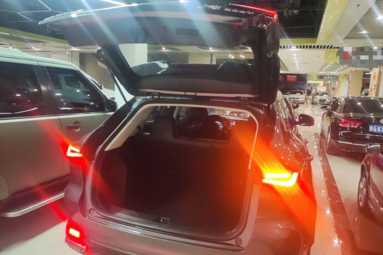 Used CHANGAN OSHAN X5 2021 1.5T DCT Flagship Edition Trunk