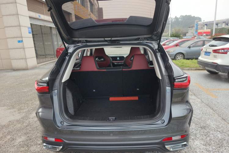 Used CHANGAN OSHAN X5 2021 1.5T DCT Prestige Edition Trunk