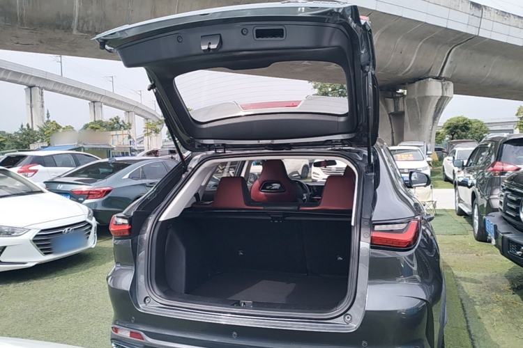 Used CHANGAN OSHAN X5 2021 1.5T DCT Flagship Edition Trunk