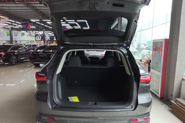 Used CHANGAN OSHAN X5 2021 1.5T DCT Flagship Edition Trunk