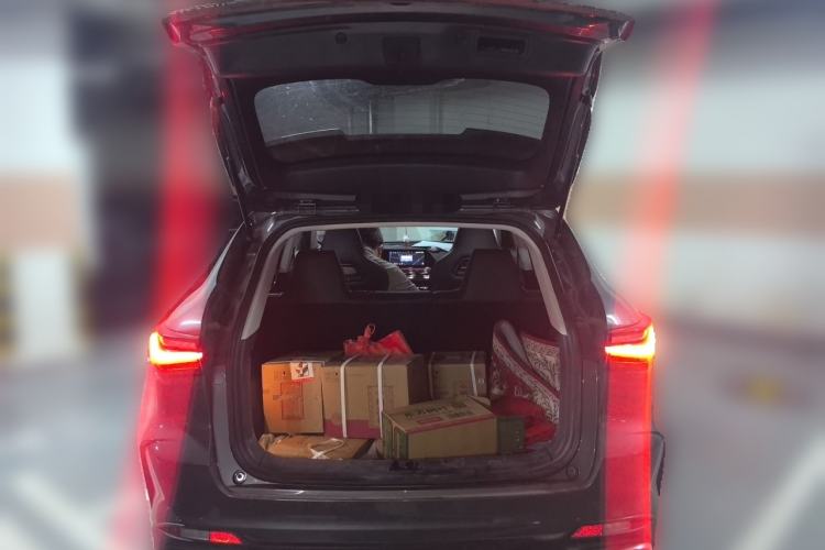 Used CHANGAN OSHAN X5 2021 1.5T DCT Flagship Edition Trunk
