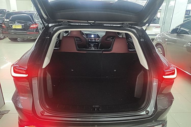 Used CHANGAN OSHAN X5 2021 1.5T DCT Flagship Edition Trunk