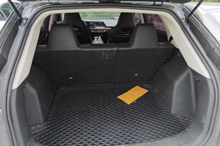 Used CHANGAN OSHAN X5 2021 1.5T DCT Prestige Edition Trunk