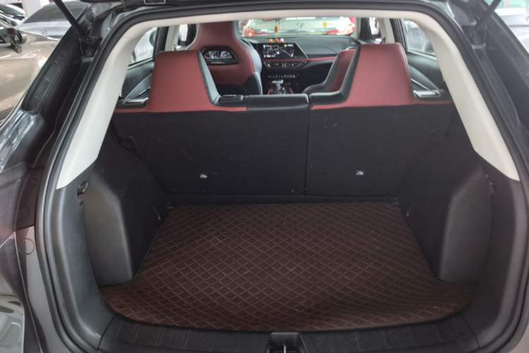 Used CHANGAN OSHAN X5 2021 1.5T DCT Prestige Edition Trunk