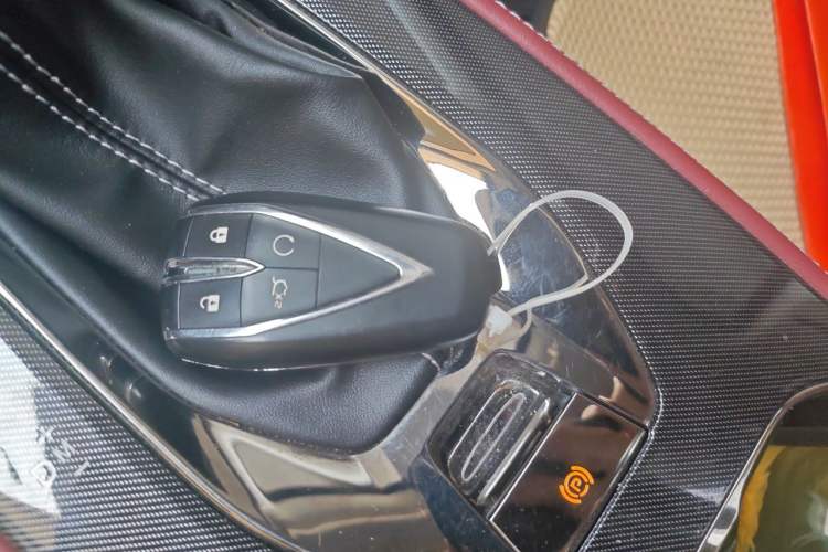 Used CHANGAN OSHAN X5 2021 1.5T DCT Flagship Edition Vehicle Key