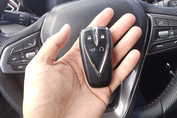 Used CHANGAN OSHAN X5 2021 1.5T DCT Prestige Edition Vehicle Key