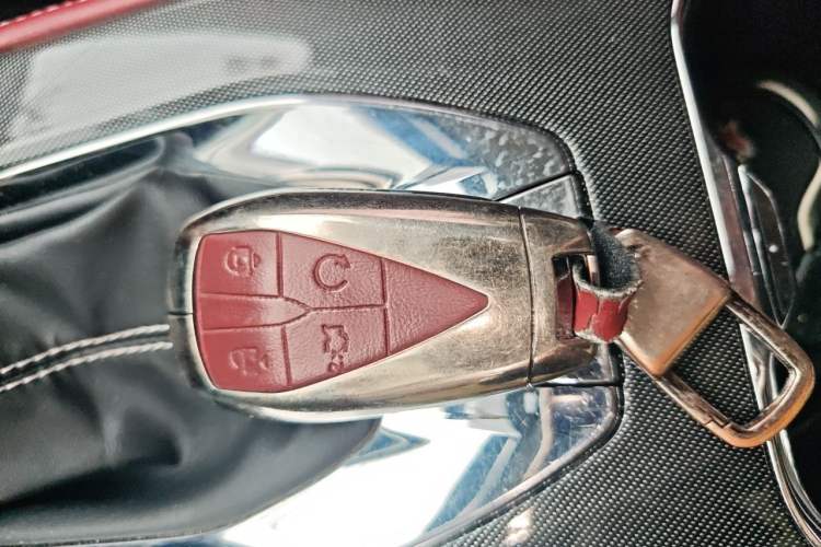 Used CHANGAN OSHAN X5 2021 1.5T DCT Prestige Edition Vehicle Key