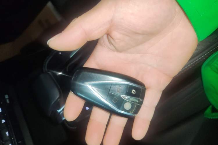 Used CHANGAN OSHAN X5 2021 1.5T DCT Flagship Edition Vehicle Key
