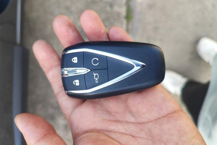 Used CHANGAN OSHAN X5 2021 1.5T DCT Flagship Edition Vehicle Key