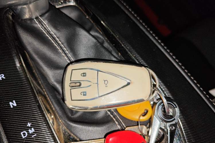 Used CHANGAN OSHAN X5 2021 1.5T DCT Luxury Edition Vehicle Key