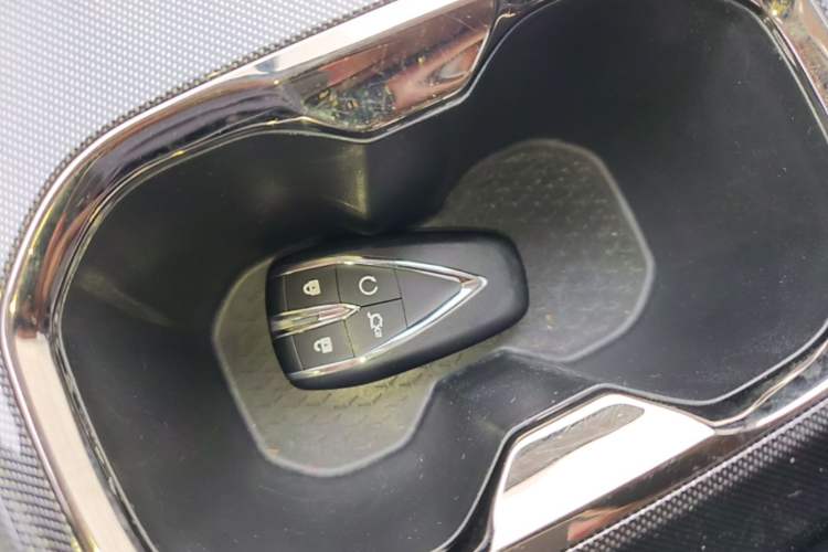 Used CHANGAN OSHAN X5 2021 1.5T DCT Flagship Edition Vehicle Key
