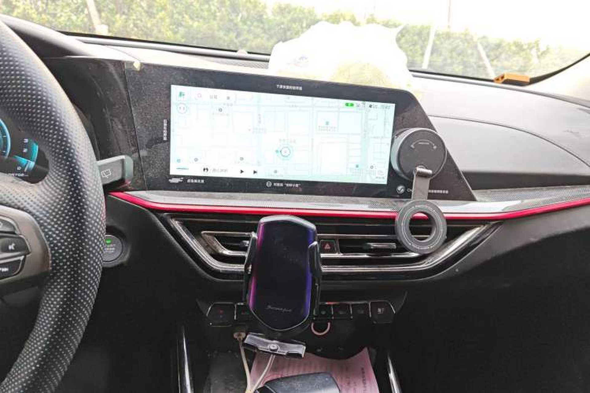 Used CHANGAN OSHAN X5 2021 1.5T DCT Flagship Edition Audio And AC Panel