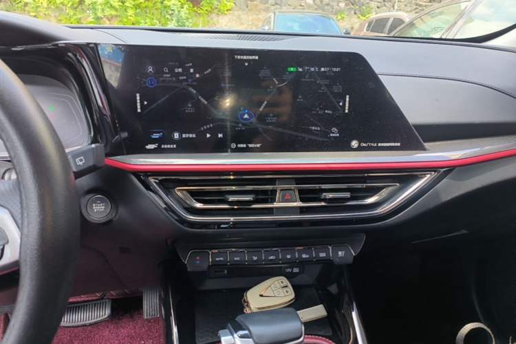 Used CHANGAN OSHAN X5 2021 1.5T DCT Flagship Edition Audio And AC Panel