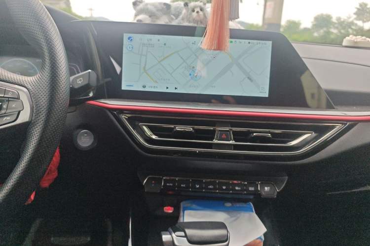 Used CHANGAN OSHAN X5 2021 1.5T DCT Flagship Edition Audio And AC Panel
