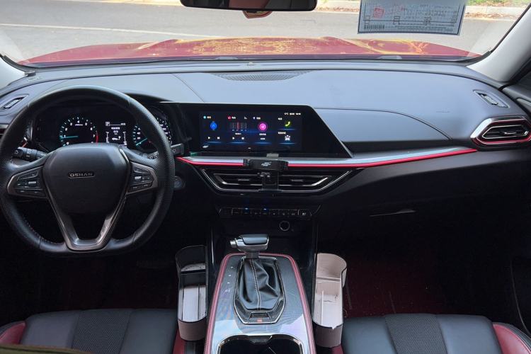 Used CHANGAN OSHAN X5 2021 1.5T DCT Luxury Edition Center Console