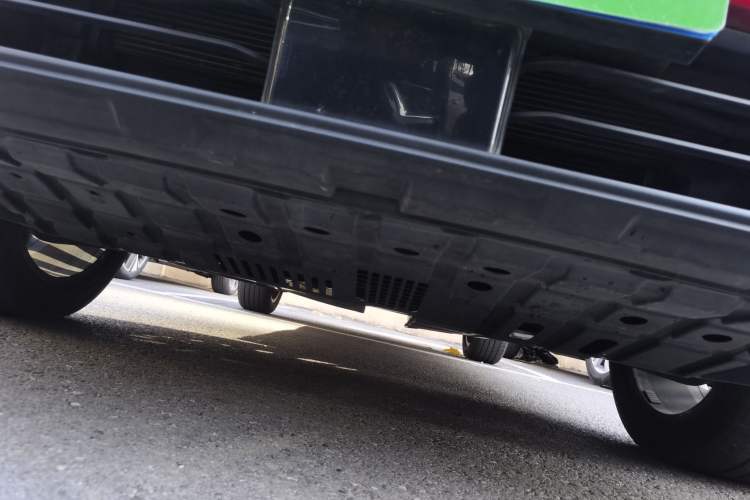 Used CHANGAN OSHAN X5 2021 1.5T DCT Prestige Edition Chassis Front