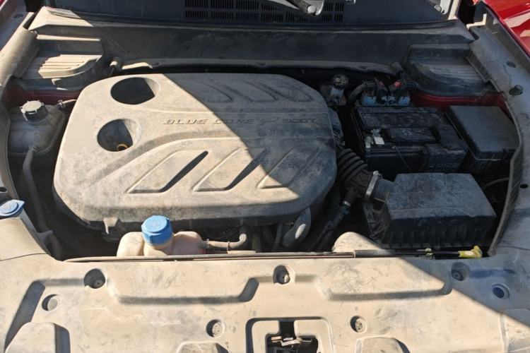 Used CHANGAN OSHAN X5 2021 1.5T DCT Prestige Edition Engine Bay