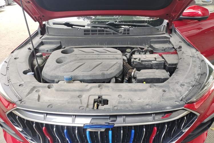 Used CHANGAN OSHAN X5 2021 1.5T DCT Flagship Edition Engine Bay
