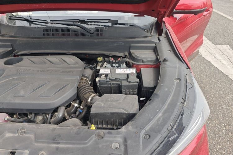 Used CHANGAN OSHAN X5 2021 1.5T DCT Flagship Edition Engine Bay Left