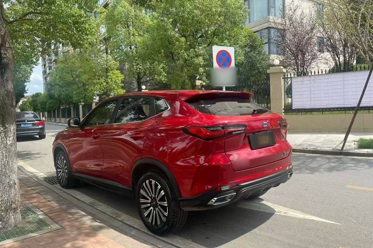 Used CHANGAN OSHAN X5 2021 Revised Version 1.5T DCT Luxury Edition Exterior 3