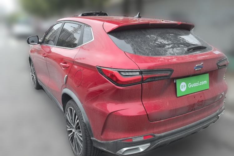 Used CHANGAN OSHAN X5 2021 1.6L CVT Luxury Model Exterior 3