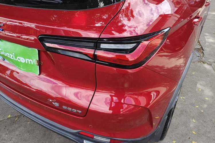 Used CHANGAN OSHAN X5 2021 1.5T DCT Flagship Edition Exterior 3