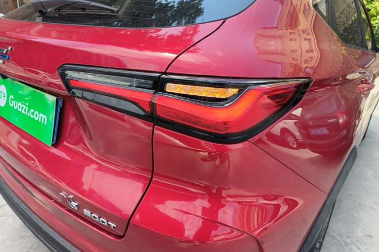 Used CHANGAN OSHAN X5 2021 1.5T DCT Flagship Edition Exterior 3