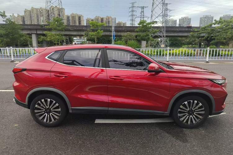 Used CHANGAN OSHAN X5 2021 Revised Version 1.5T DCT Luxury Edition Exterior 3
