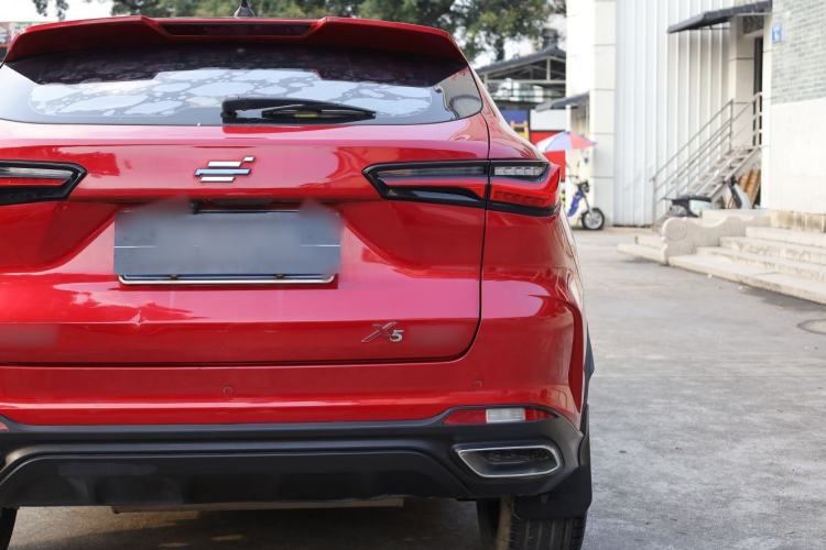 Used CHANGAN OSHAN X5 2021 Revised Version 1.5T DCT Luxury Edition Exterior 6