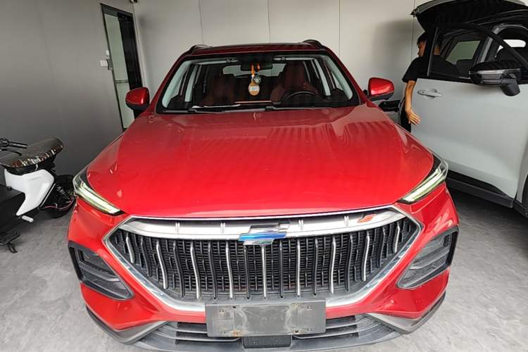 Used CHANGAN OSHAN X5 2021 1.5T DCT Flagship Edition Front